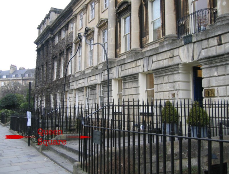 Location of plaque in Queen Square