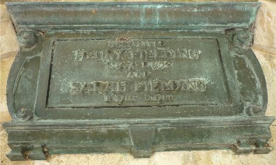 Henry & Sarah Fielding plaque